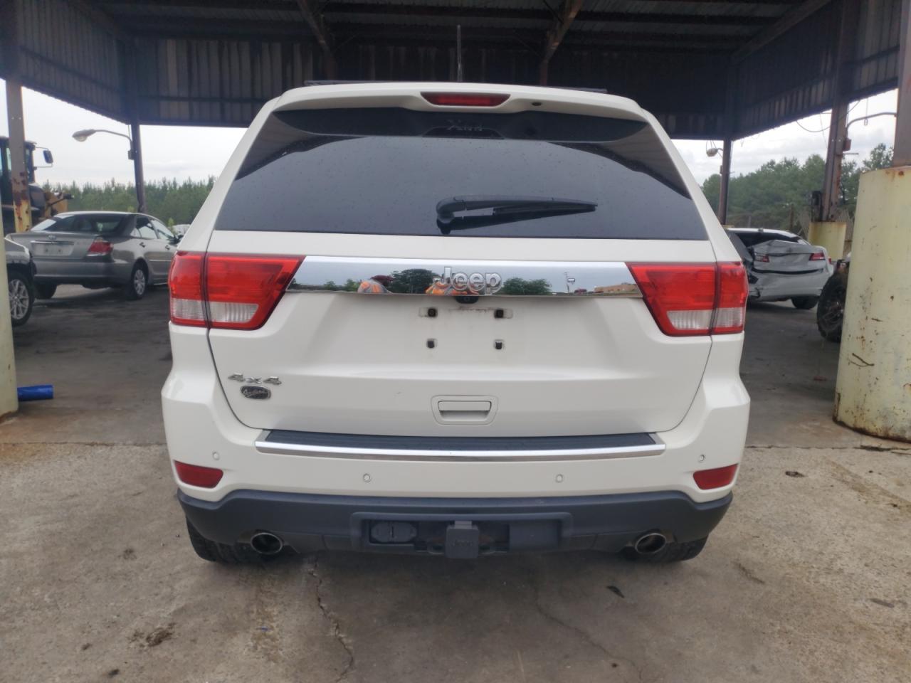 1C4RJFCT5CC290140 2012 Jeep Grand Cherokee Overland