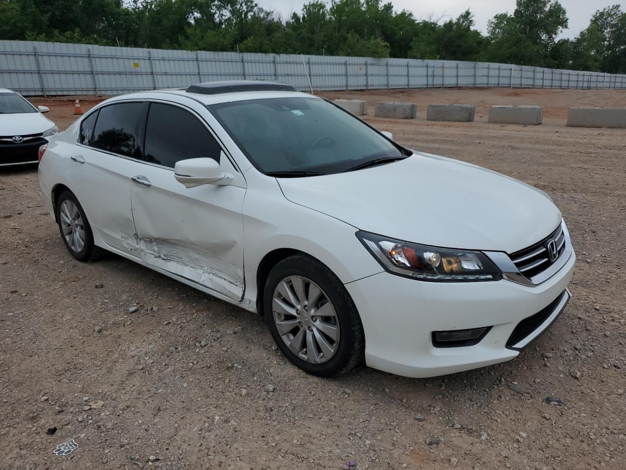 1HGCR3F87FA009641 2015 Honda Accord Exl