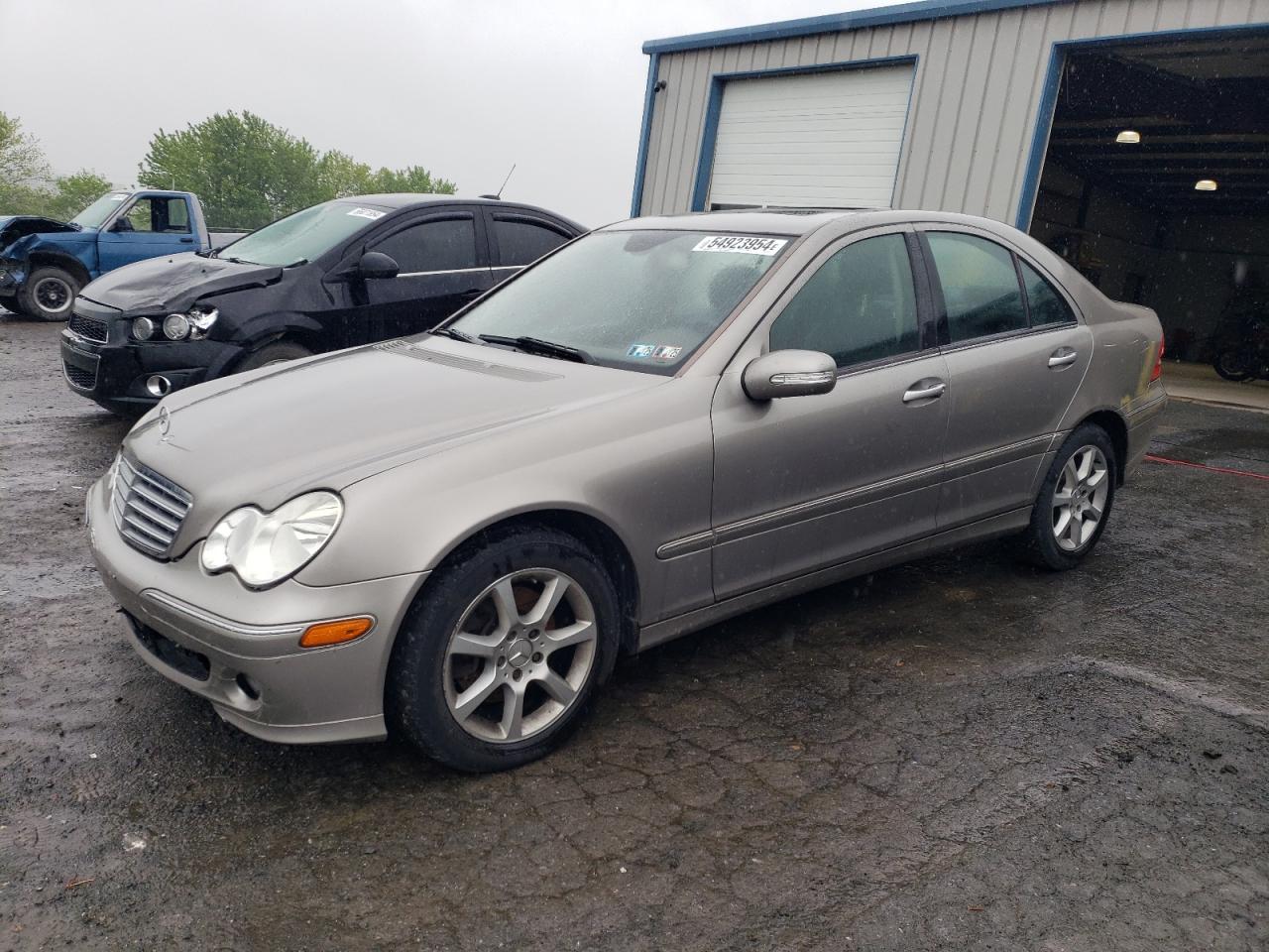 WDBRF92H17F900375 2007 Mercedes-Benz C 280 4Matic