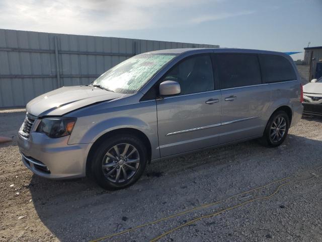 2015 Chrysler Town & Country S VIN: 2C4RC1HG3FR663115 Lot: 53828694