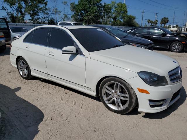 2012 Mercedes-Benz C 300 4Matic VIN: WDDGF8BB3CA651184 Lot: 54523254