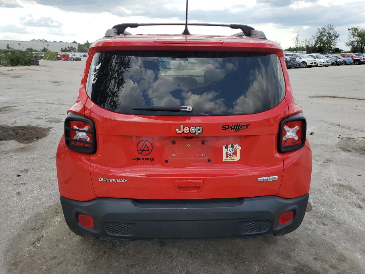 ZACNJABB6KPK86860 2019 Jeep Renegade Latitude