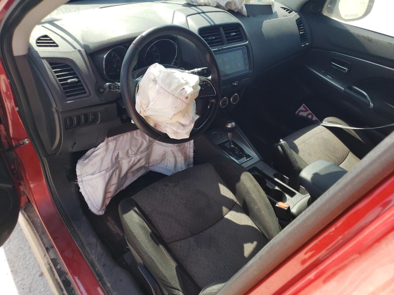 JA4AP4AUXKU012736 2019 Mitsubishi Outlander Sport Se