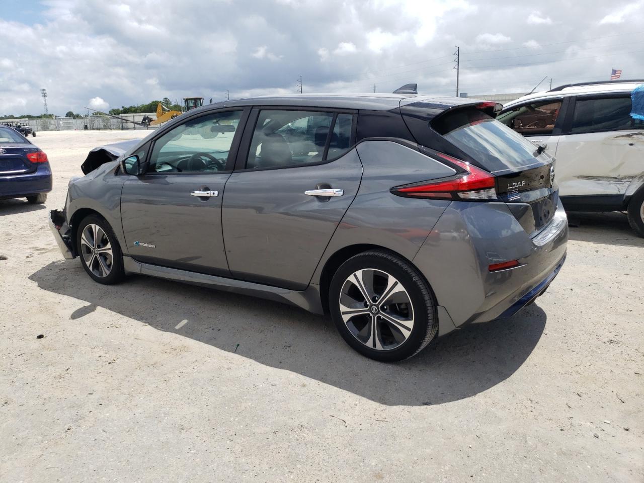 1N4AZ1CP0JC306890 2018 Nissan Leaf S