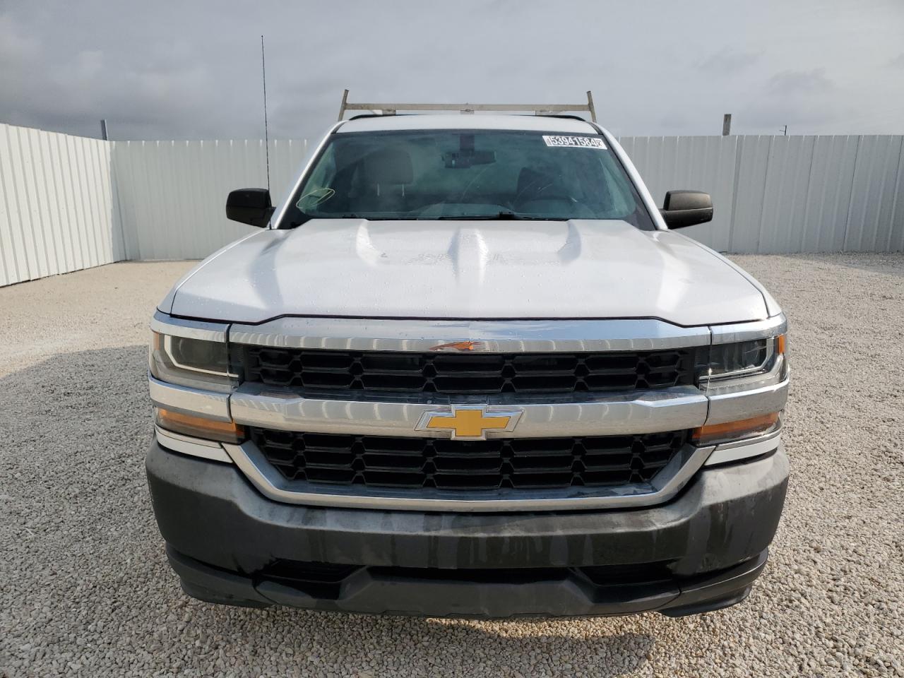 1GCNCNEH2JZ145871 2018 Chevrolet Silverado C1500