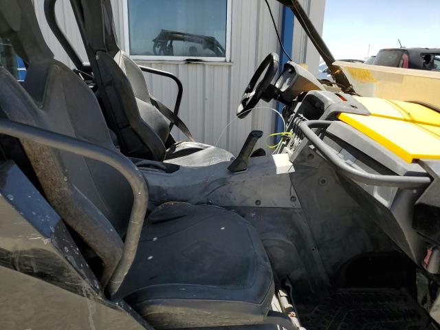 2014 CAN-AM COMMANDER - 3JBKKLP11EJ000195