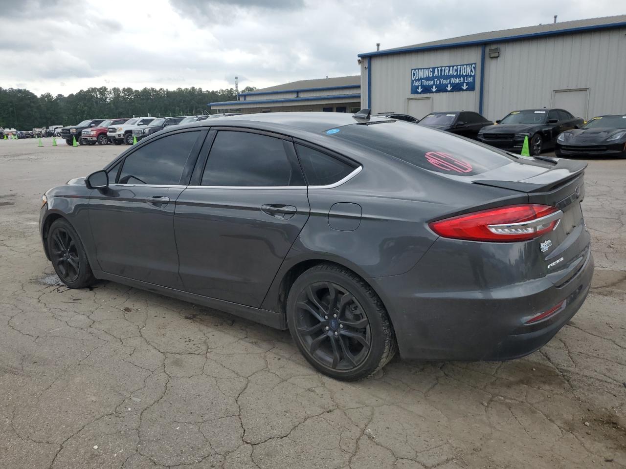 3FA6P0HD0LR160659 2020 Ford Fusion Se