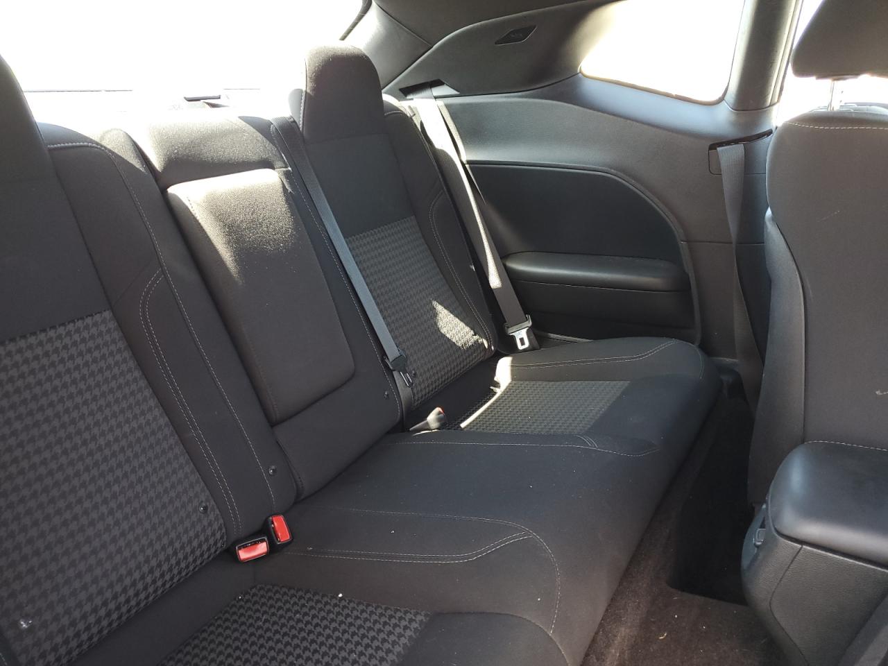 2C3CDZAG9JH242756 2018 Dodge Challenger Sxt