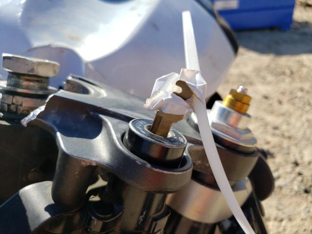 2013 YAMAHA YZFR6 JYARJ16EXDA027859