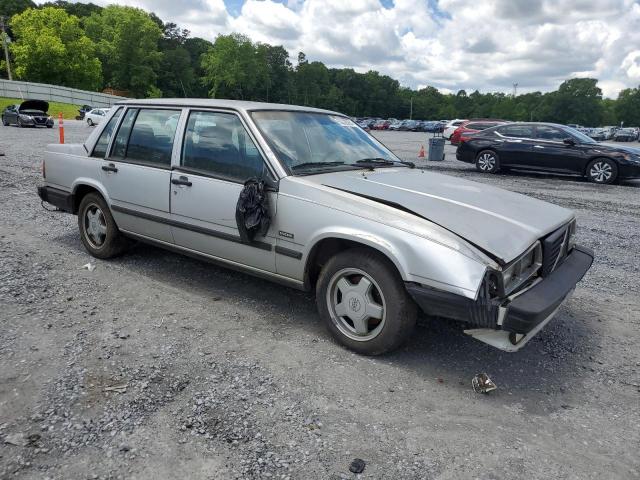 1989 Volvo 740 VIN: YV1FA8744K2295605 Lot: 53326264