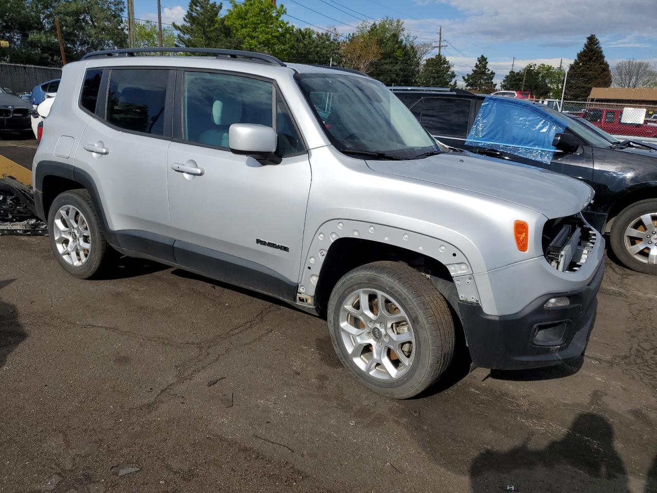 ZACCJBBT0FPB62390 2015 Jeep Renegade Latitude