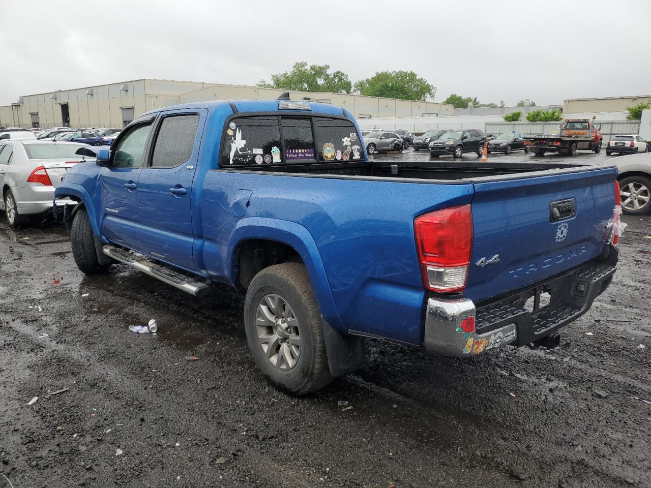 2016 Toyota Tacoma Double Cab vin: 3TMDZ5BN8GM012143