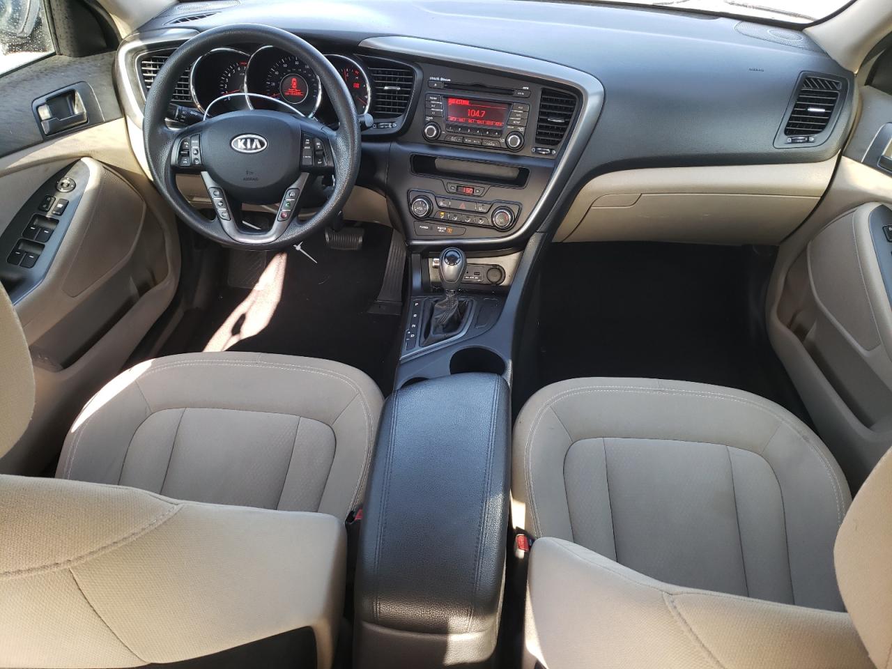 KNAGM4A71B5165516 2011 Kia Optima Lx