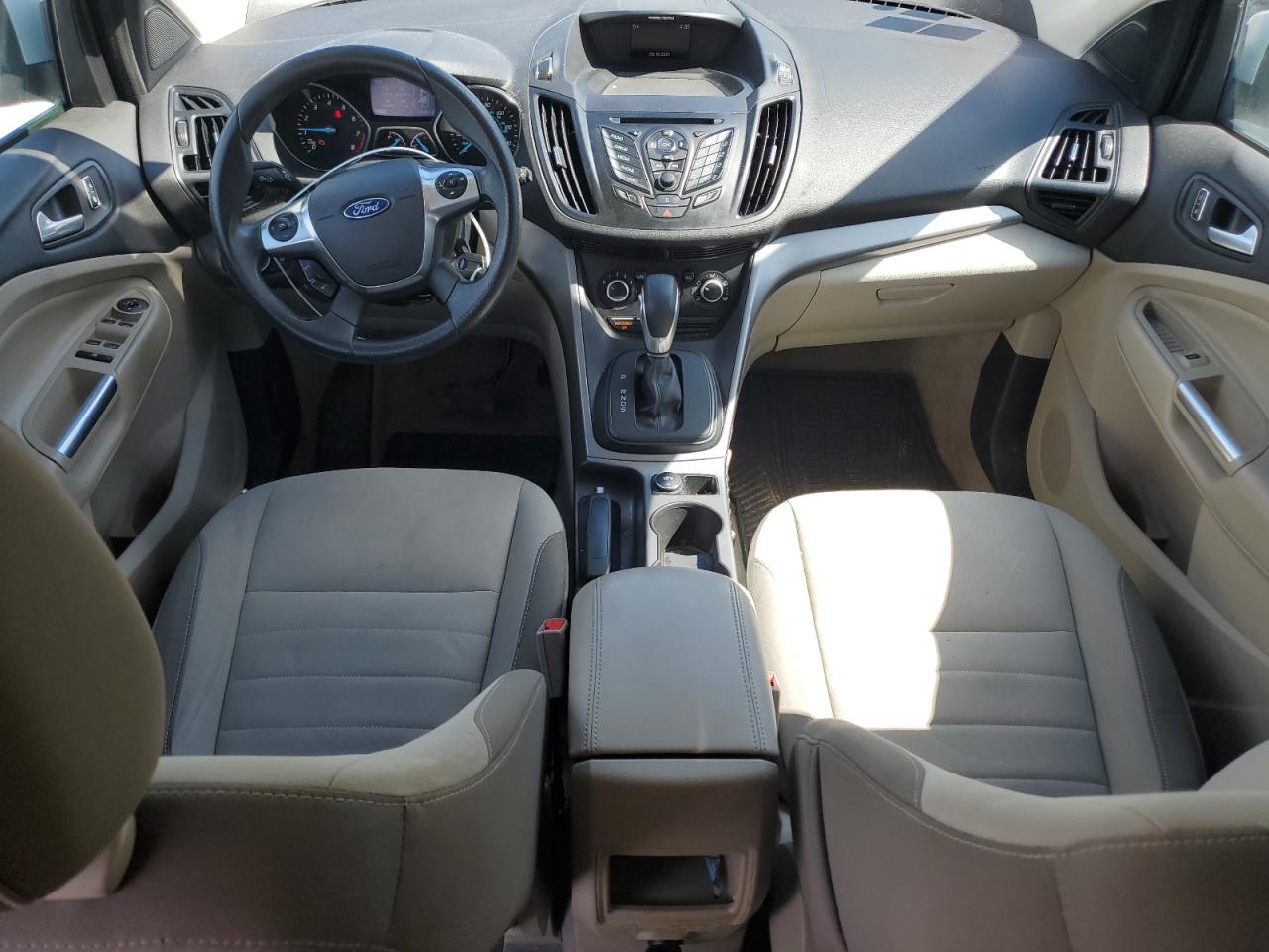 1FMCU0G90FUB32985 2015 Ford Escape Se