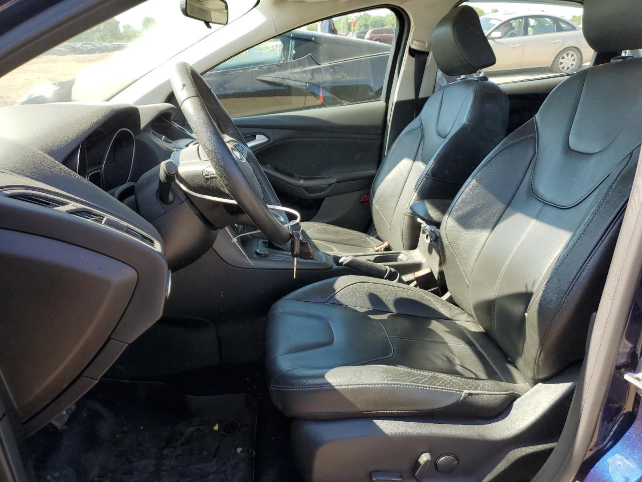 1FADP3K26GL337039 2016 Ford Focus Se