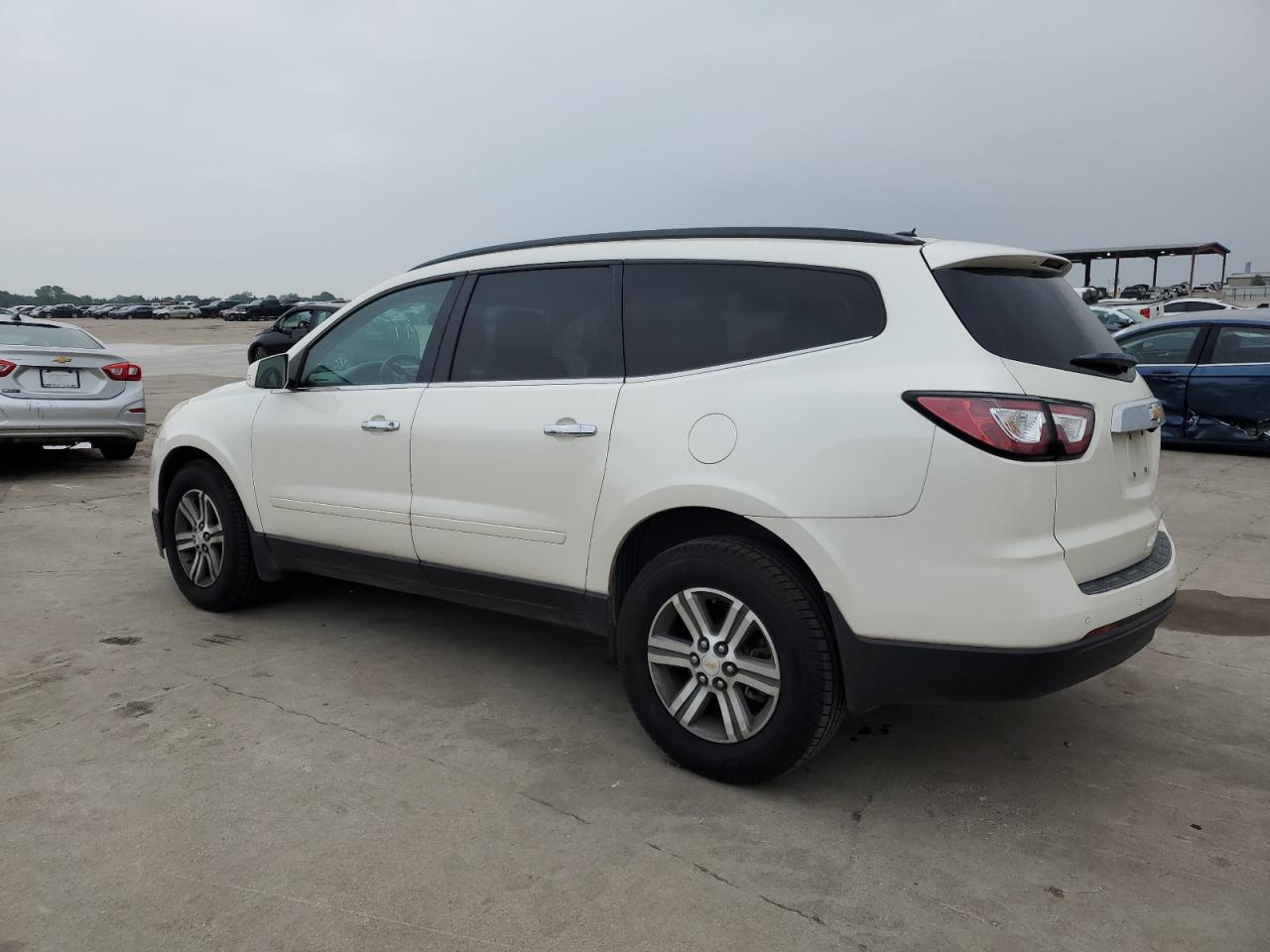 1GNKRGKD1FJ313219 2015 Chevrolet Traverse Lt