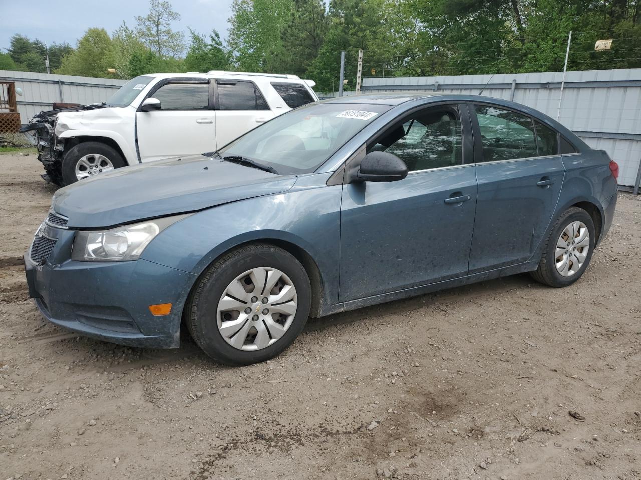 2012 Chevrolet Cruze Ls vin: 1G1PC5SH1C7288301