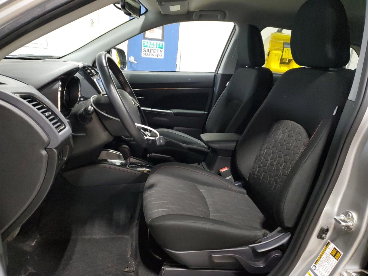 JA4ARUAU6NU017978 2022 Mitsubishi Outlander Sport Es