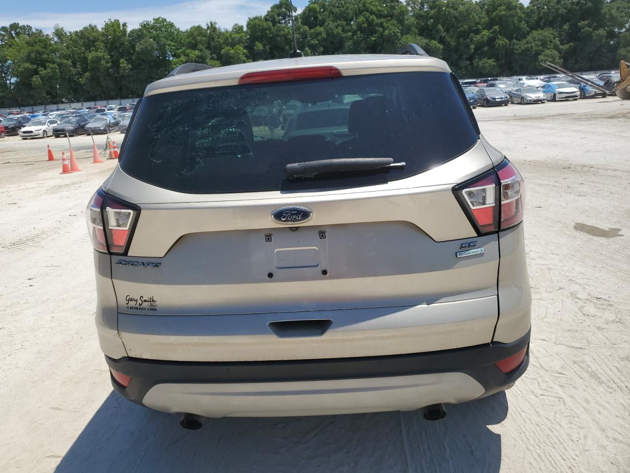 1FMCU0GD4HUC84839 2017 Ford Escape Se