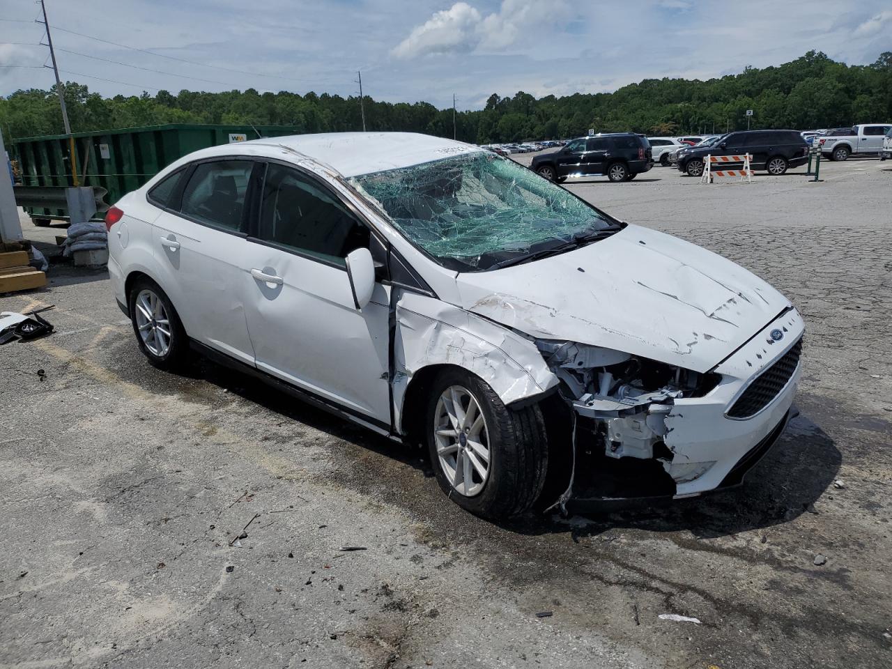 1FADP3F23JL265069 2018 Ford Focus Se