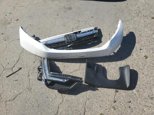 2018 Honda Clarity Touring VIN: JHMZC5F35JC004993 Lot: 53534414