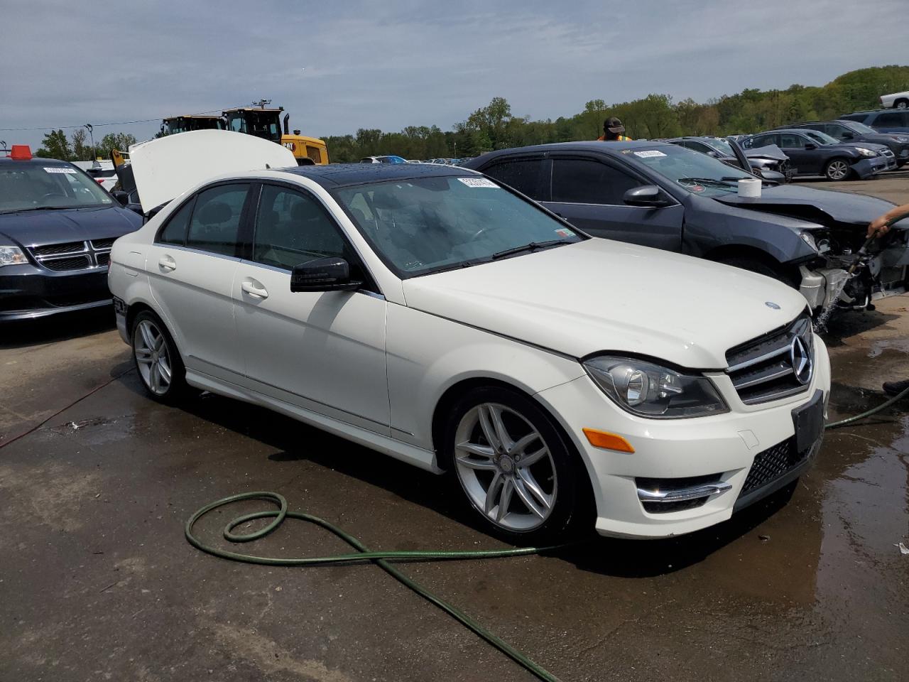 WDDGF8BB4CA614855 2012 Mercedes-Benz C 300 4Matic