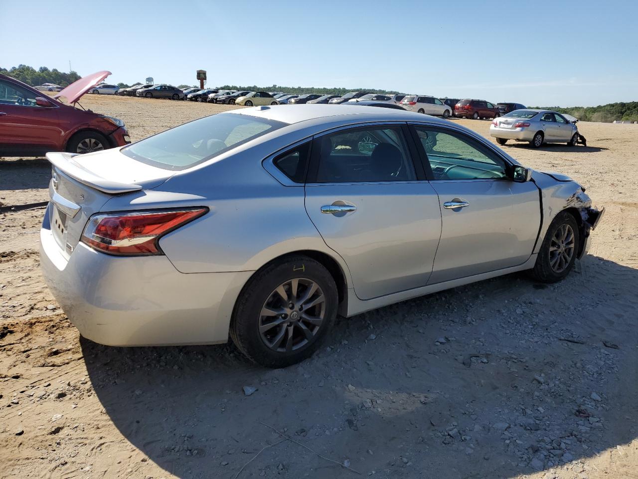 2015 Nissan Altima 2.5 vin: 1N4AL3APXFC470543