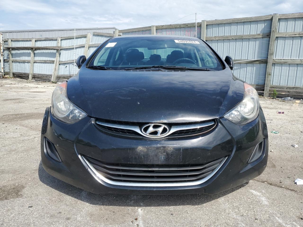 KMHDH4AE2DU934909 2013 Hyundai Elantra Gls