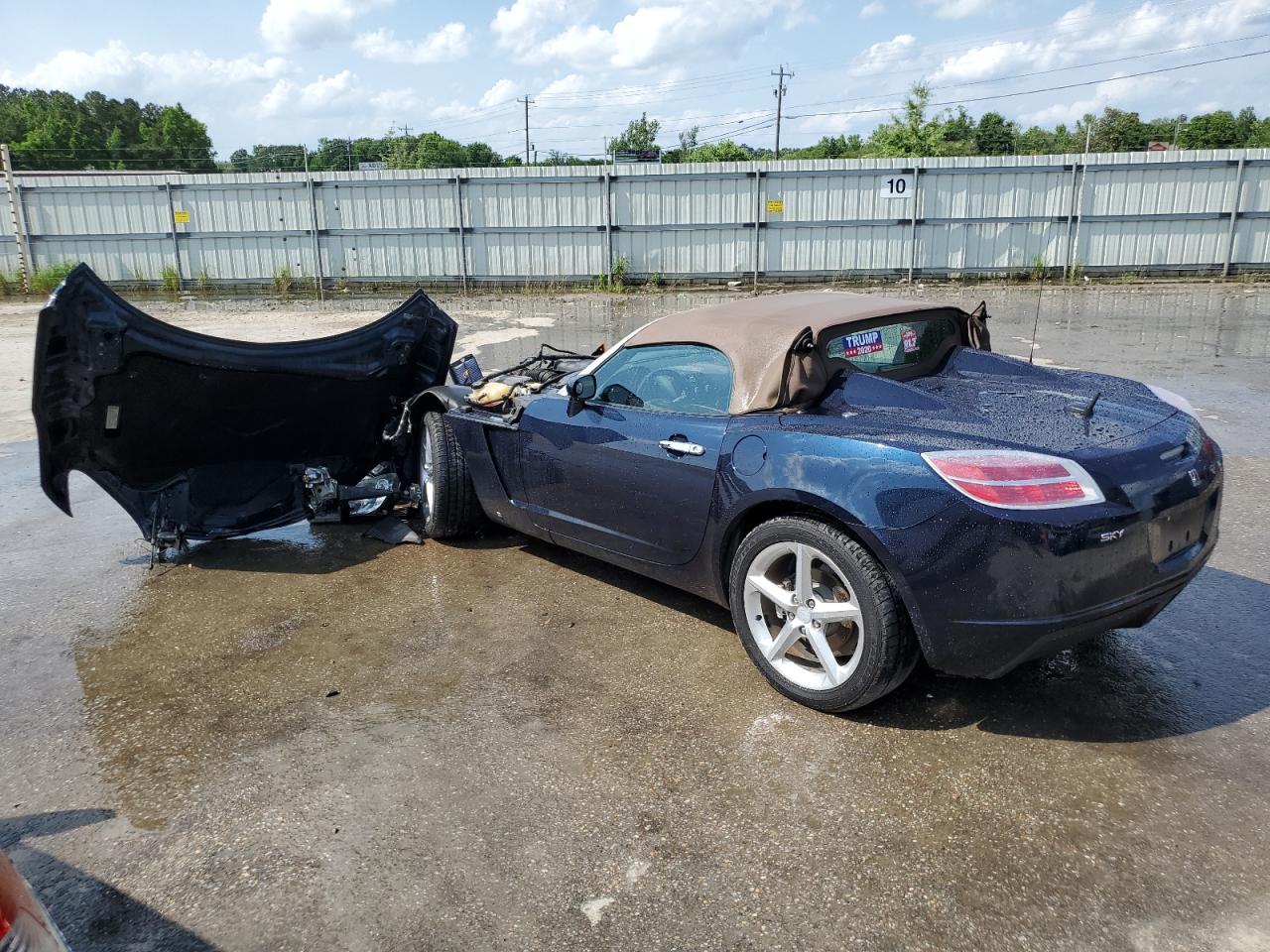 1G8MB35B17Y127658 2007 Saturn Sky