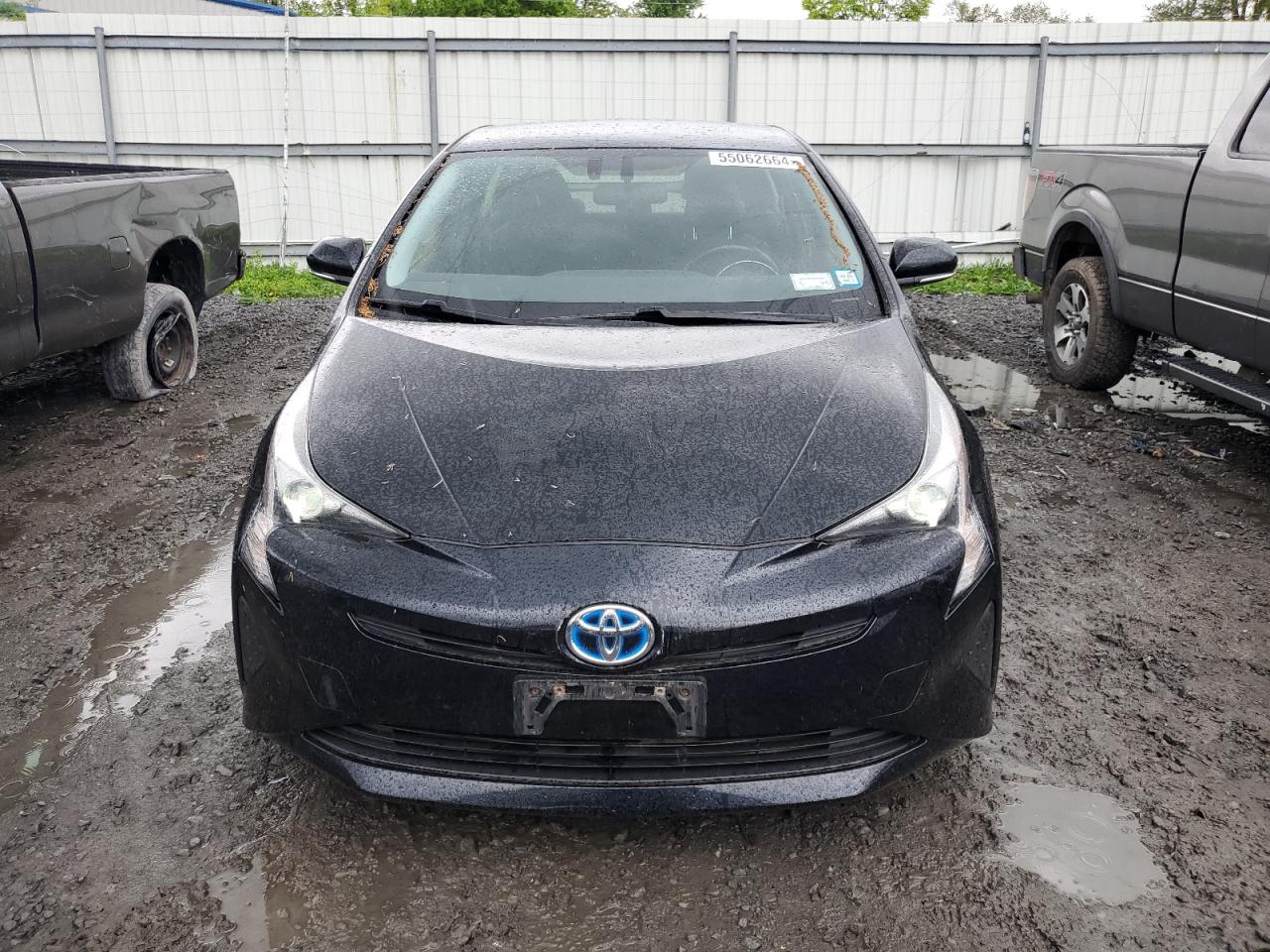 JTDKARFU7G3508639 2016 Toyota Prius