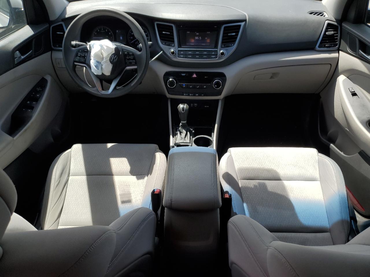 KM8J23A41GU161361 2016 Hyundai Tucson Se