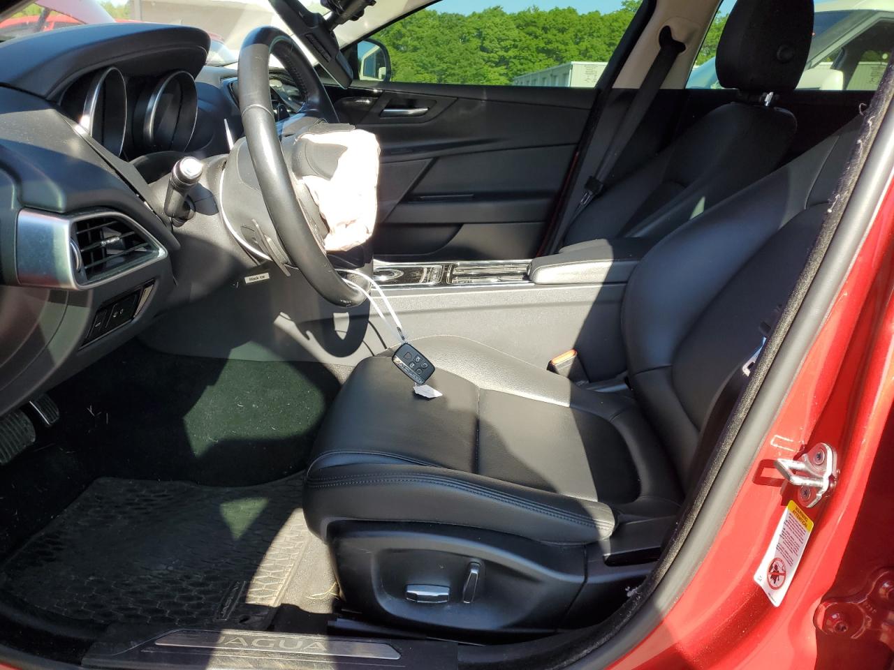 SAJAJ4FX0KCP53494 2019 Jaguar Xe Premium