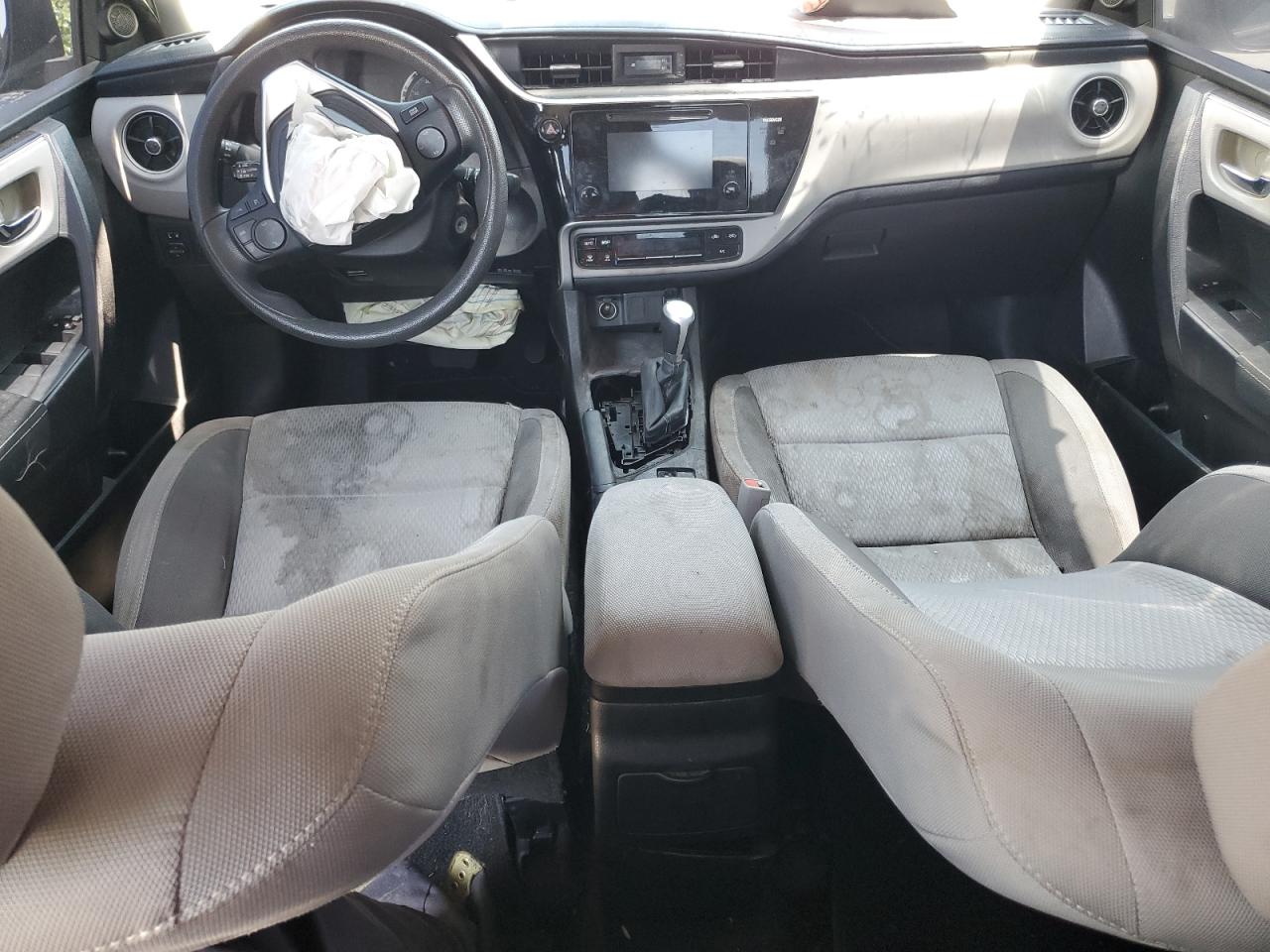 5YFBURHE3HP689826 2017 Toyota Corolla L