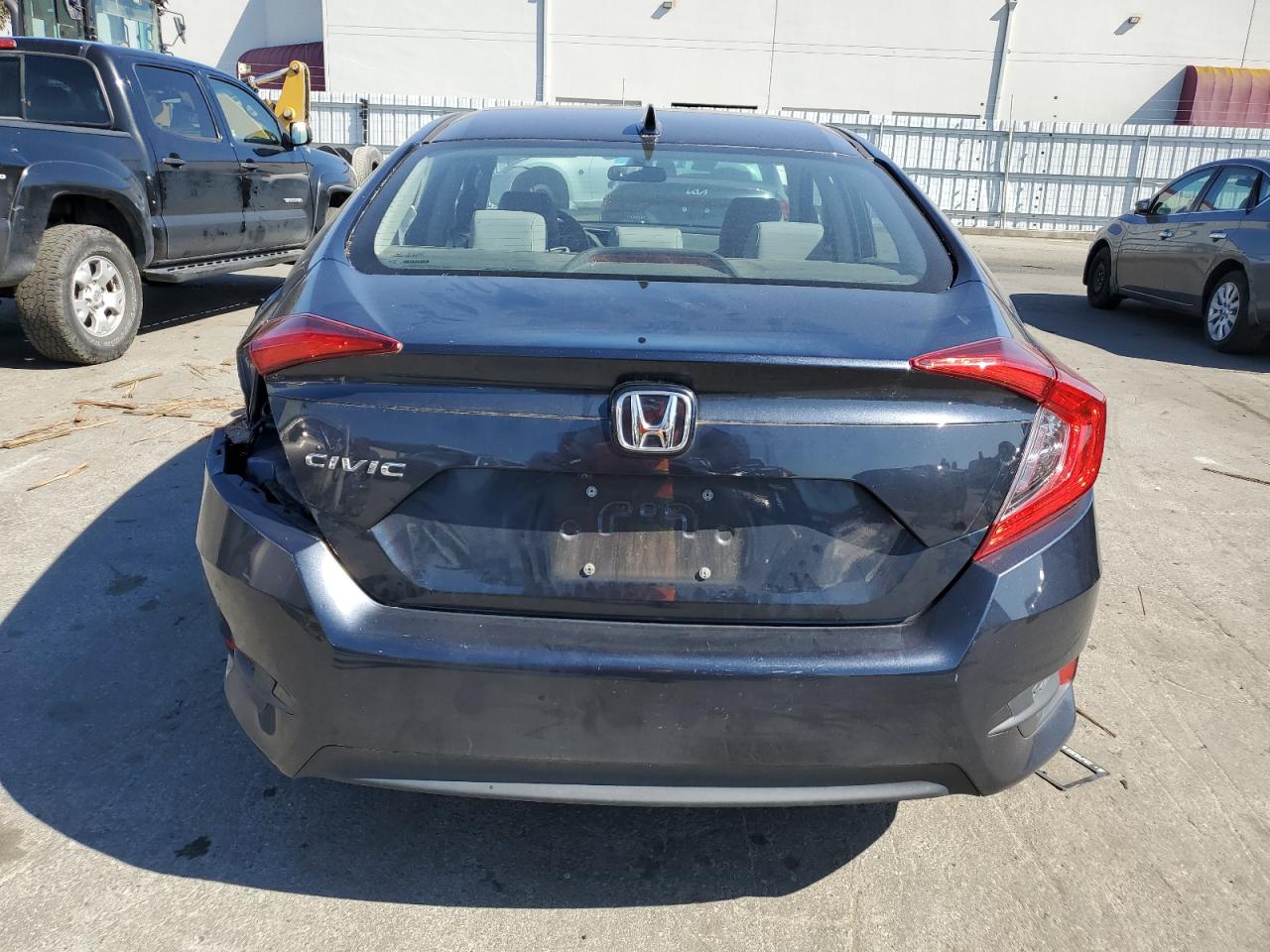 2017 Honda Civic Ex vin: 19XFC2F74HE213926