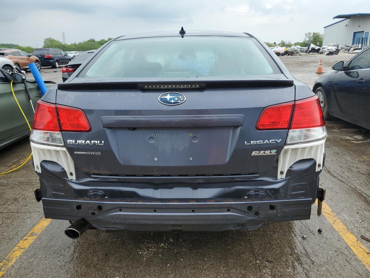 4S3BMBH69E3038530 2014 Subaru Legacy 2.5I Sport