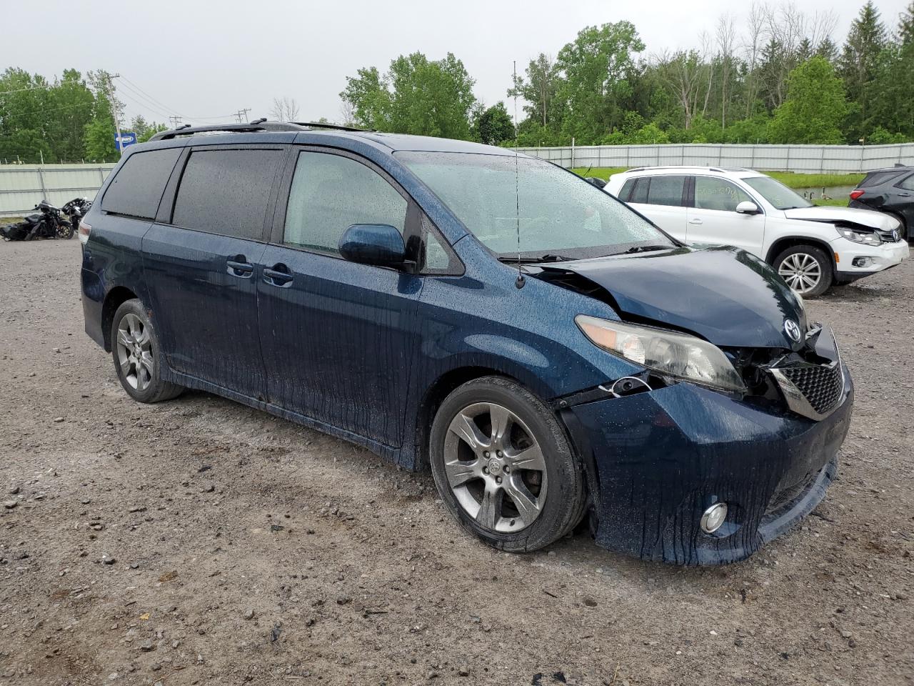 5TDXK3DC2BS109039 2011 Toyota Sienna Sport