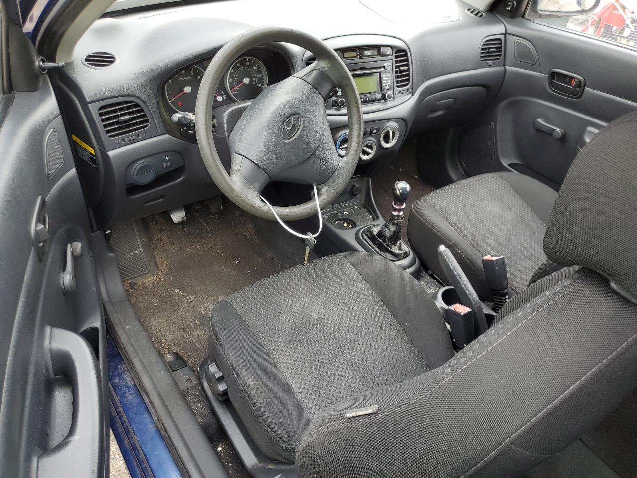 KMHCM36C39U129906 2009 Hyundai Accent Gs