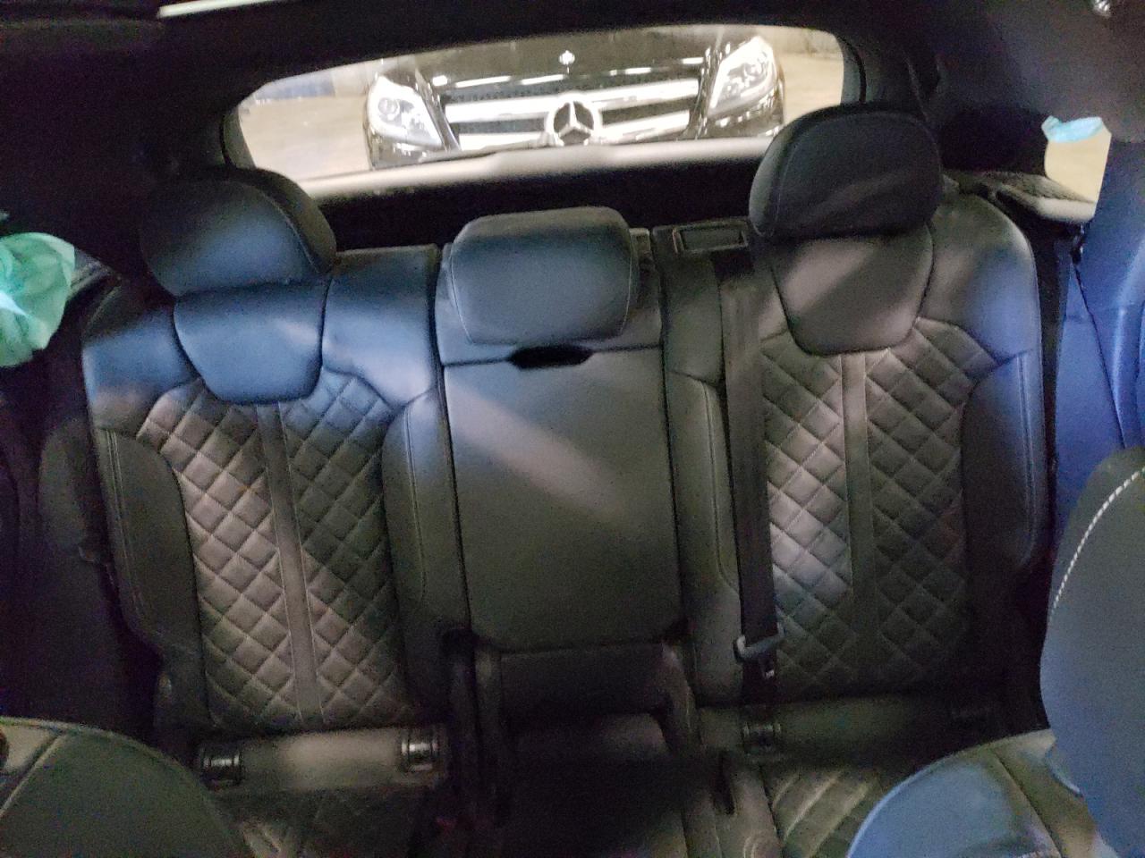 WA1C4AFY0K2096184 2019 Audi Sq5 Prestige