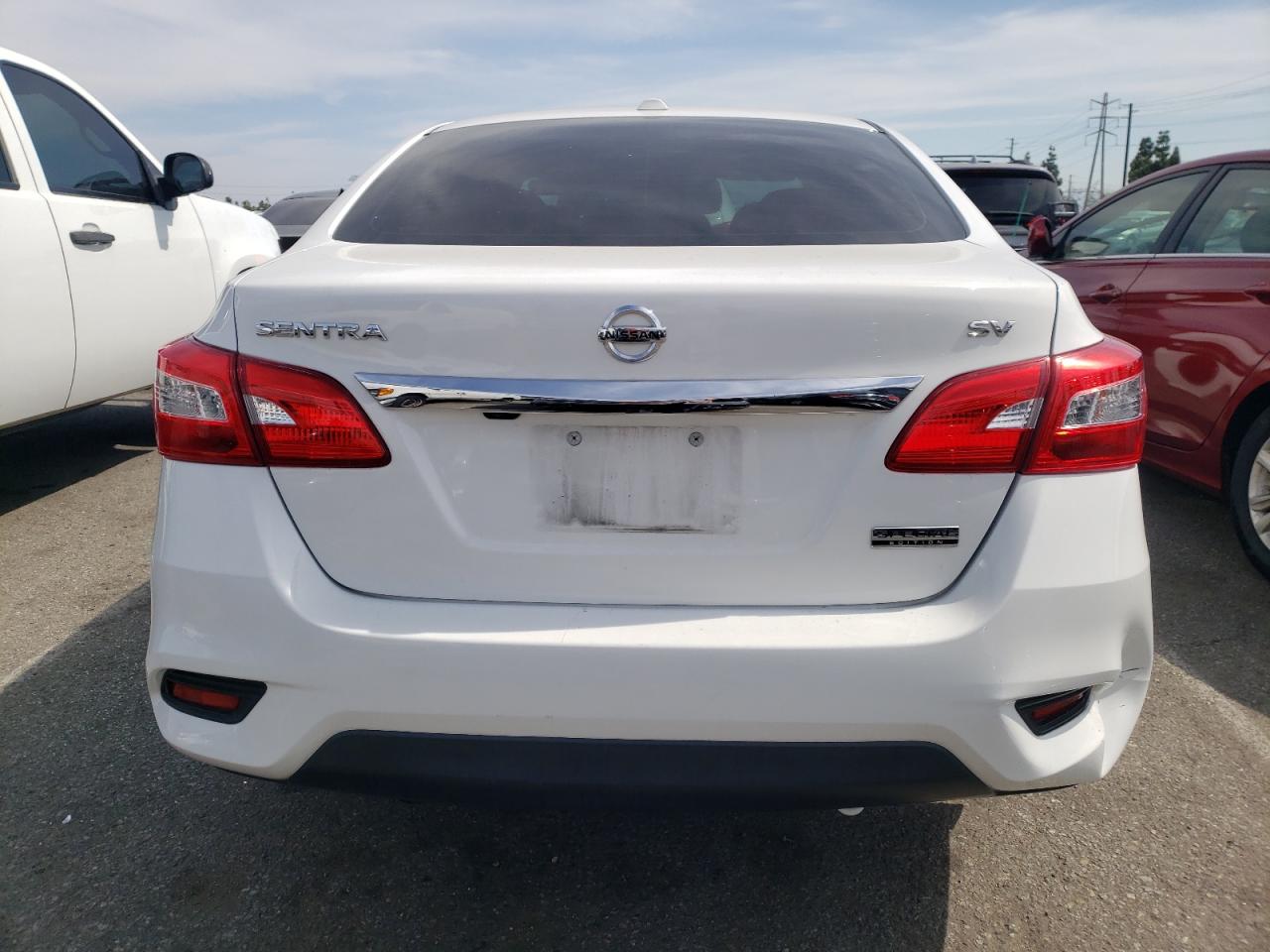 3N1AB7AP2KY411320 2019 Nissan Sentra S