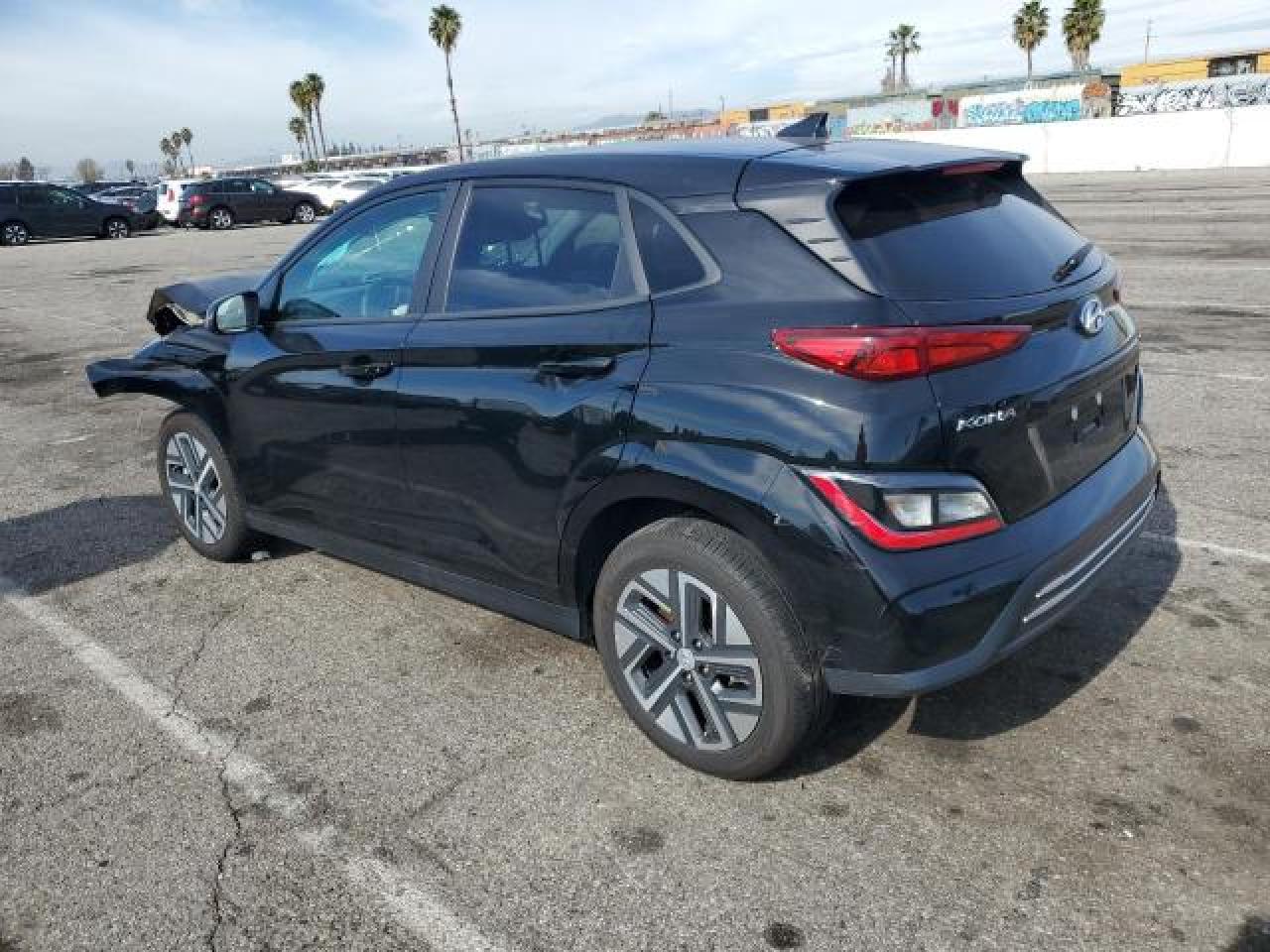 KM8K23AG2PU181651 2023 Hyundai Kona Se