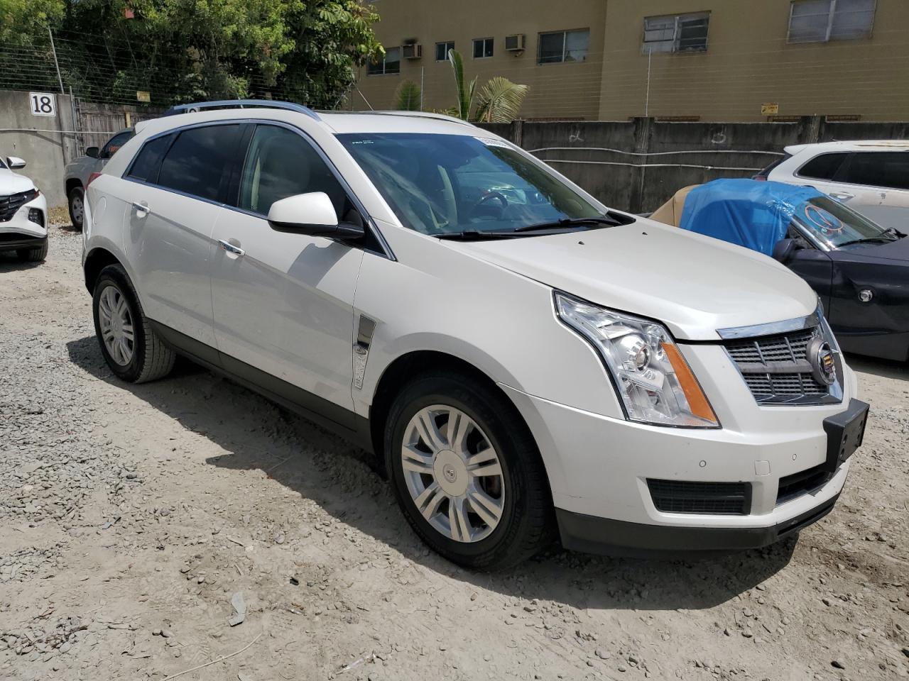 3GYFNDEY2AS639468 2010 Cadillac Srx Luxury Collection