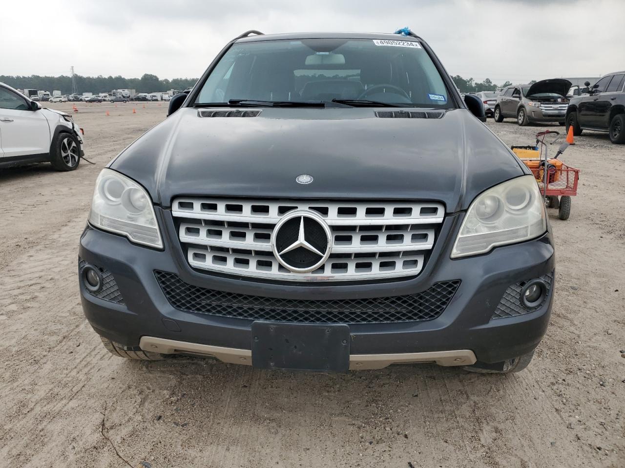 4JGBB5GBXBA666802 2011 Mercedes-Benz Ml 350