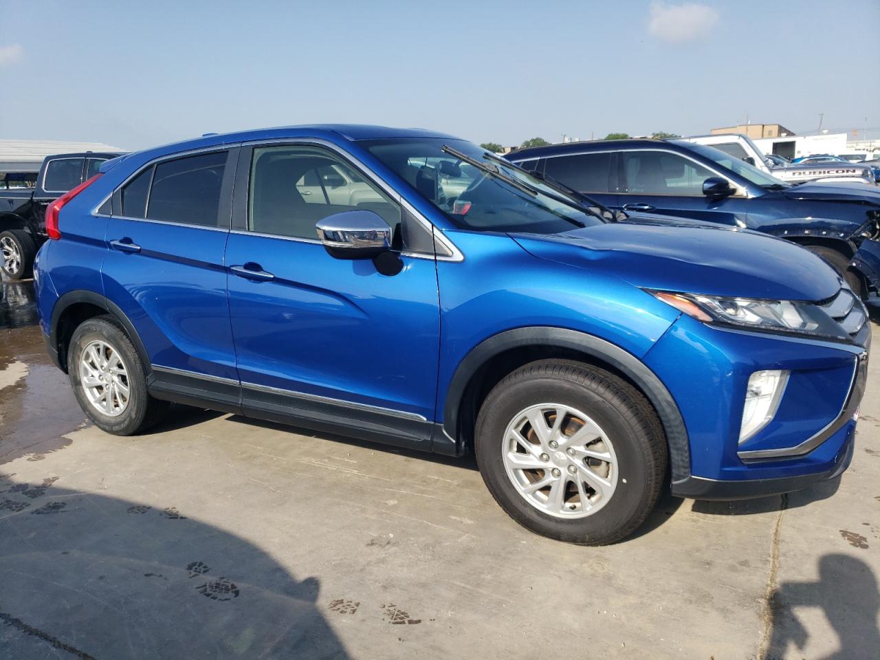 2018 Mitsubishi Eclipse Cross Es vin: JA4AS3AA7JZ063806