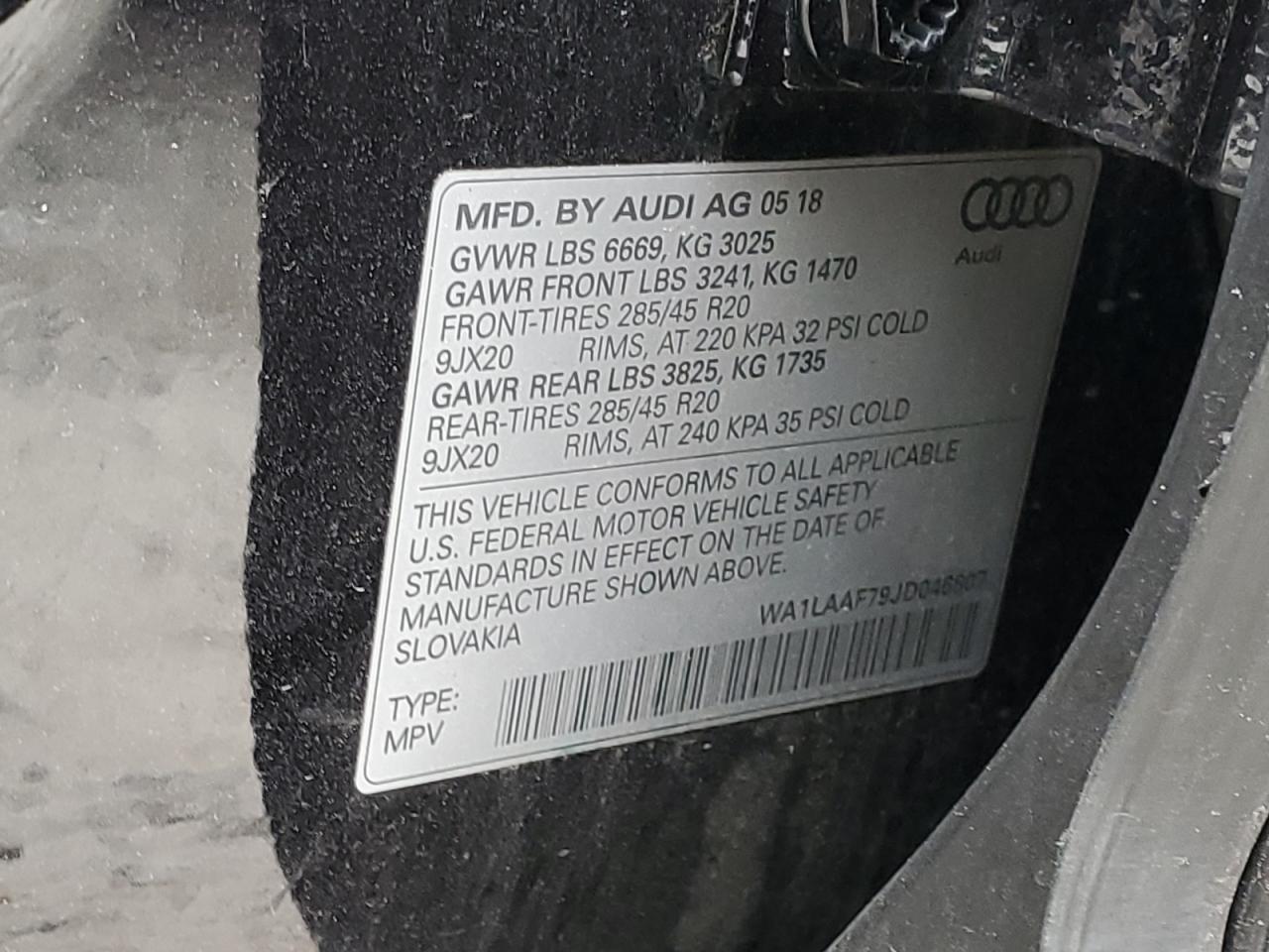 WA1LAAF79JD046807 2018 Audi Q7 Premium Plus