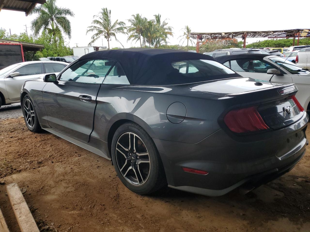 2020 Ford Mustang vin: 1FATP8UH8L5112632