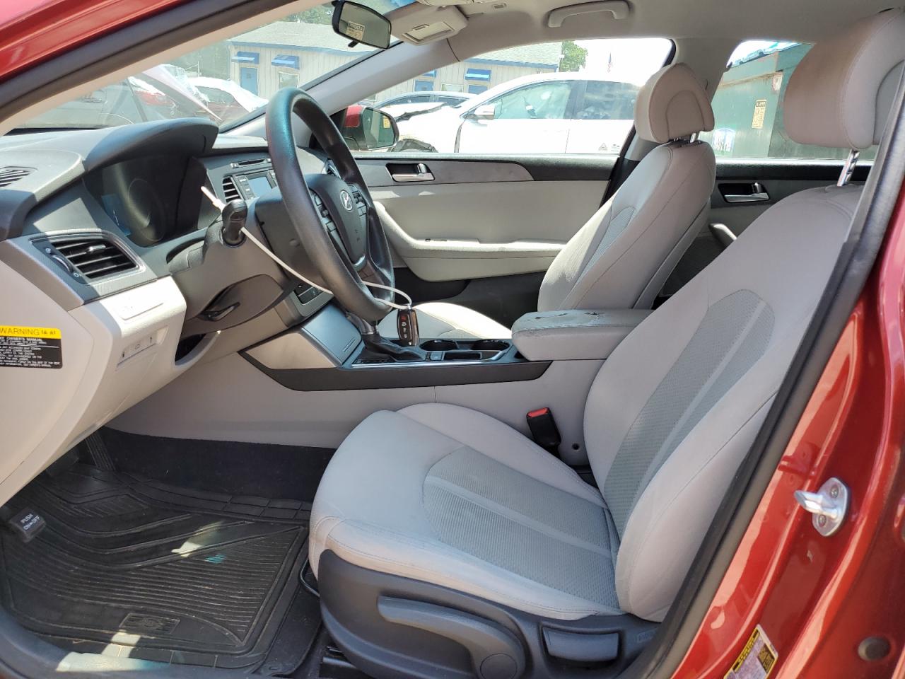 5NPE24AF6FH215582 2015 Hyundai Sonata Se