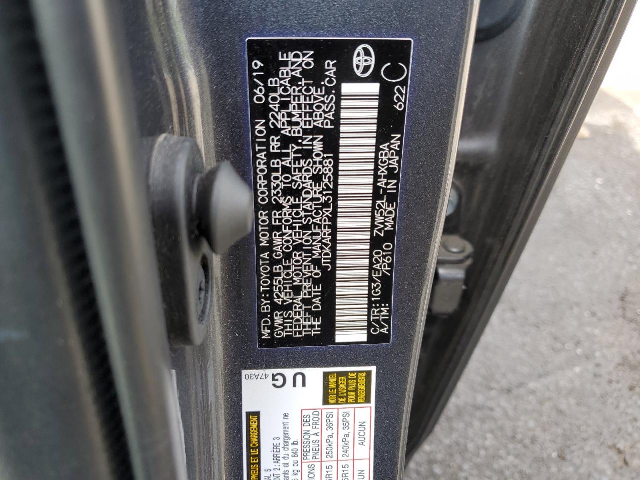 JTDKARFPXL3125881 2020 Toyota Prius Prime Le