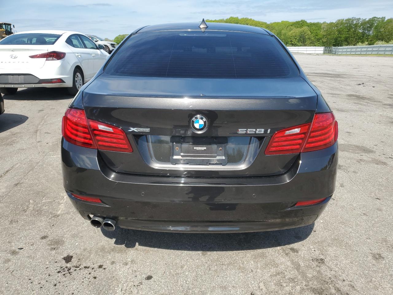 WBA5A7C57GG150091 2016 BMW 528 Xi