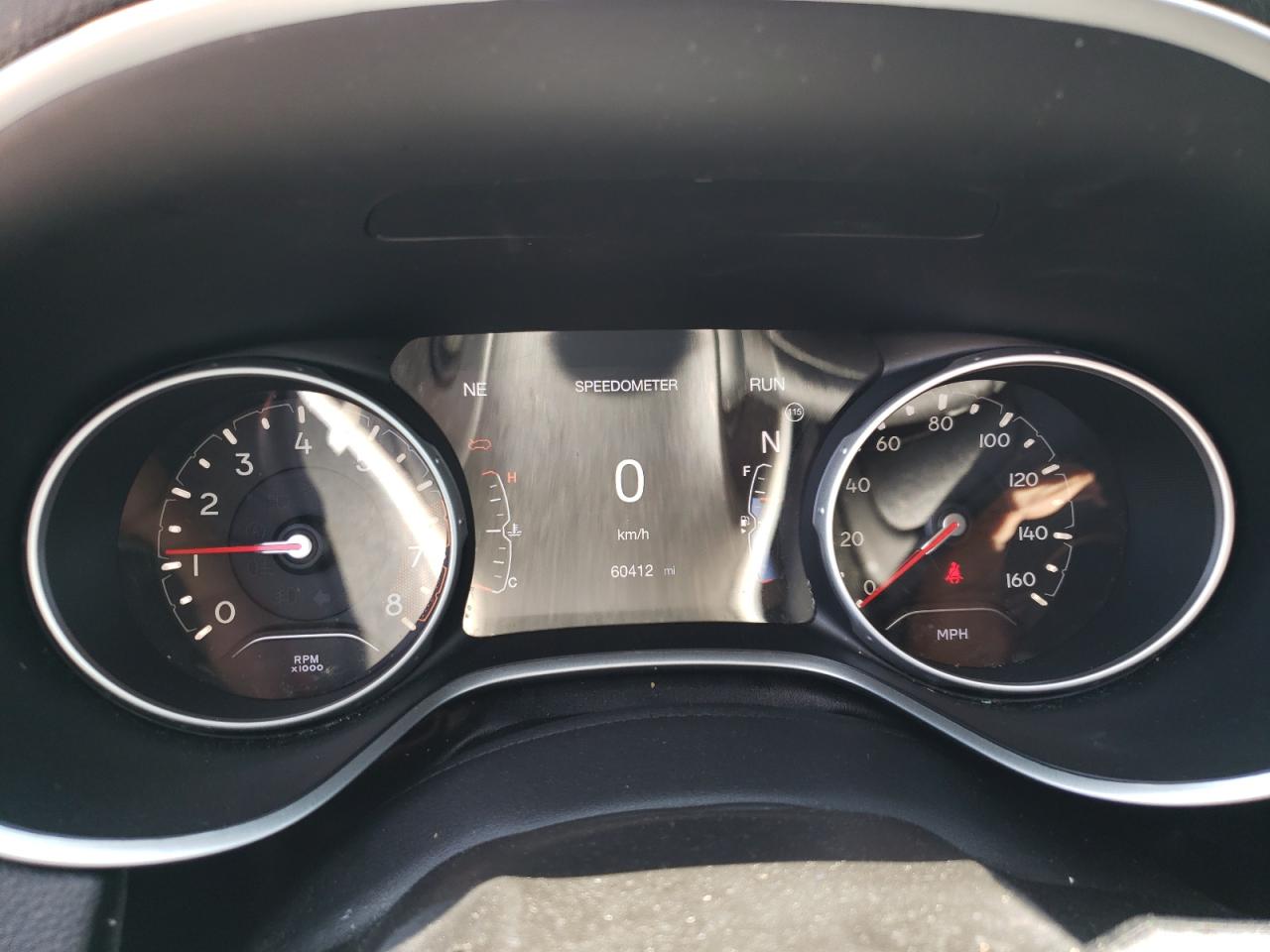 3C4NJCBB3JT211216 2018 Jeep Compass Latitude