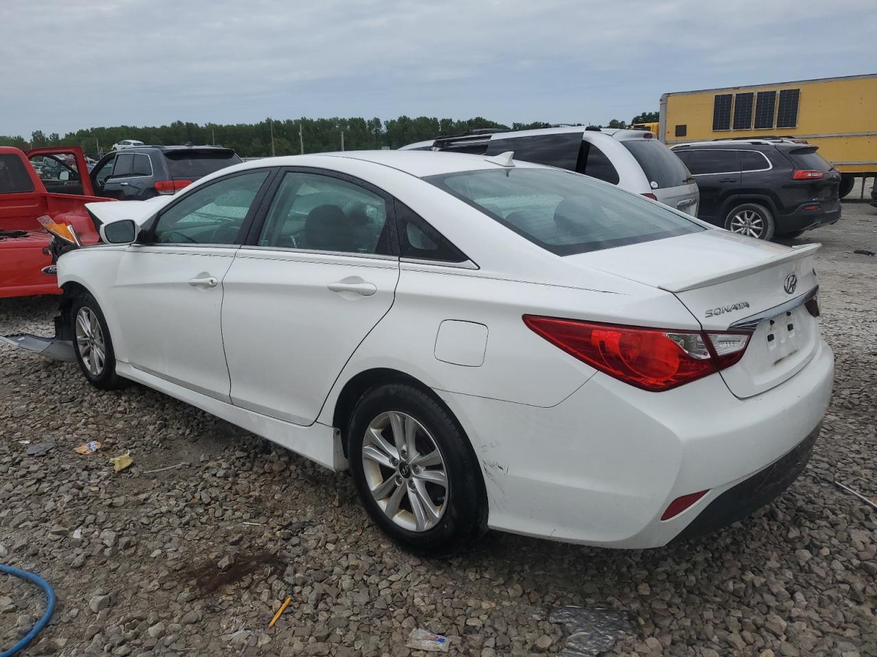 2014 Hyundai Sonata Gls vin: 5NPEB4AC5EH885239